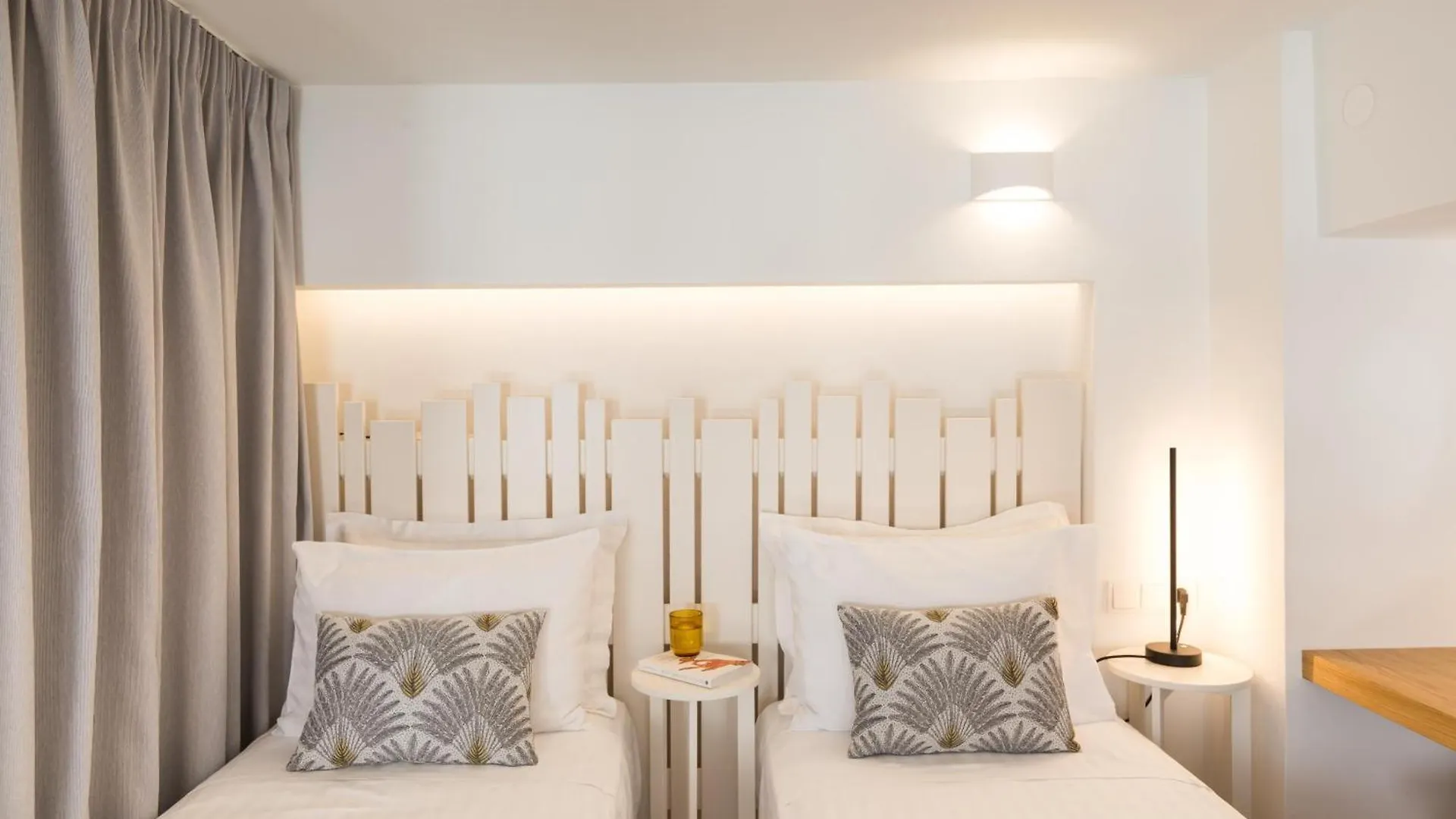Appartement Le Bijou Luxury Upper Suite, roof garden with jacuzzi&unique views! Réthymnon