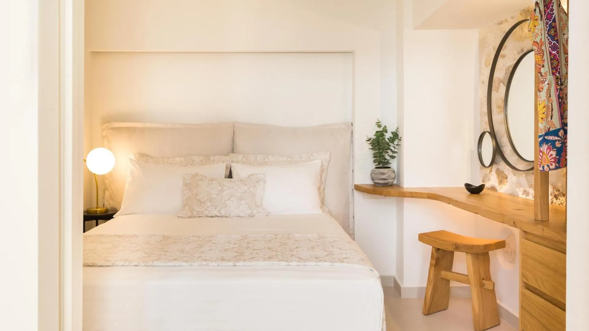 Le Bijou Luxury Suites Rethymno Greece